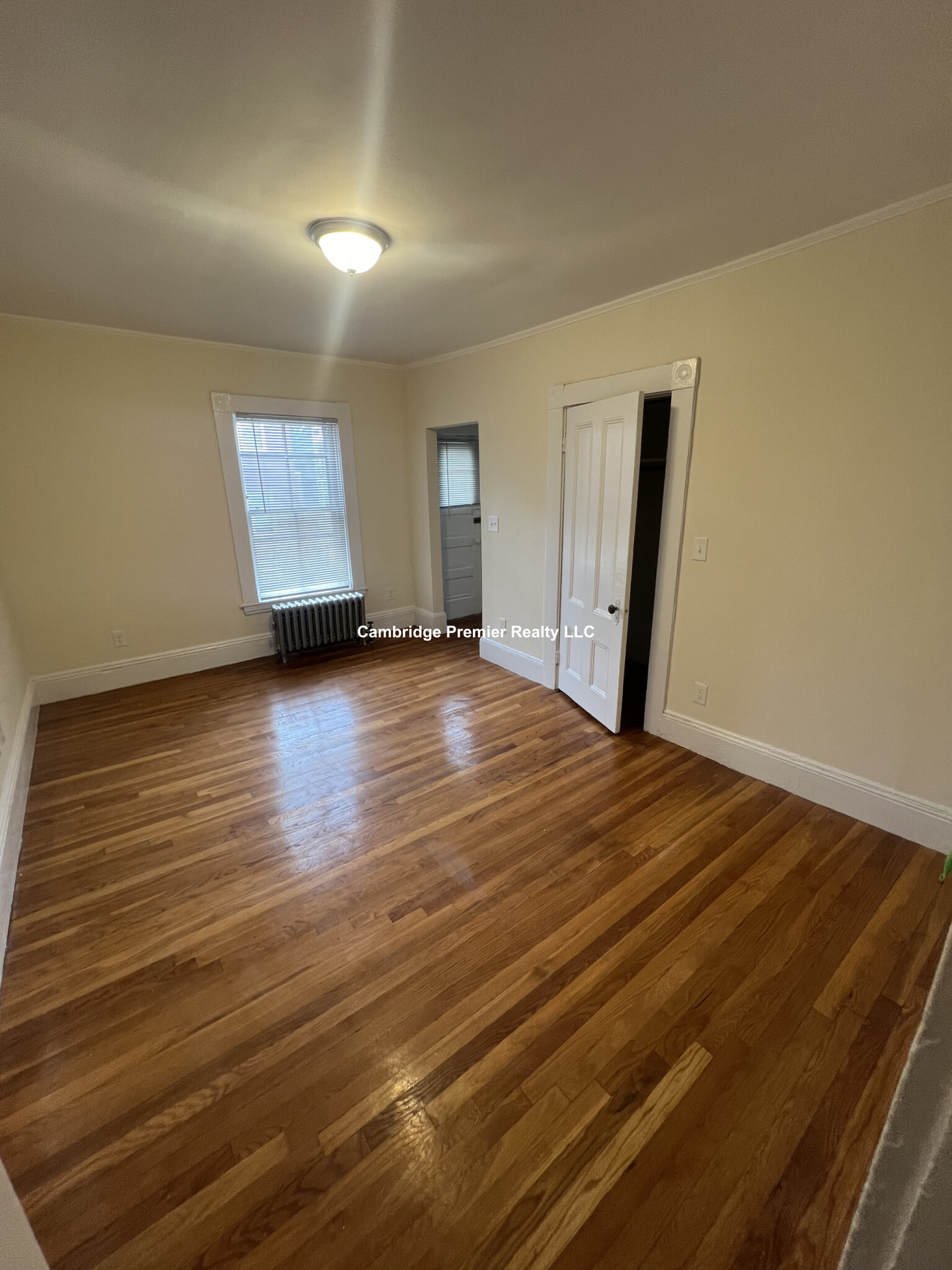 381 Harvard St, Mid-Cambridge