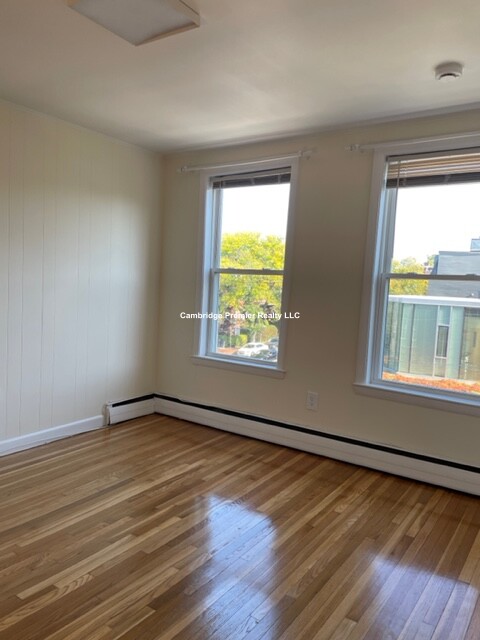 67 Ellery St, Mid-Cambridge