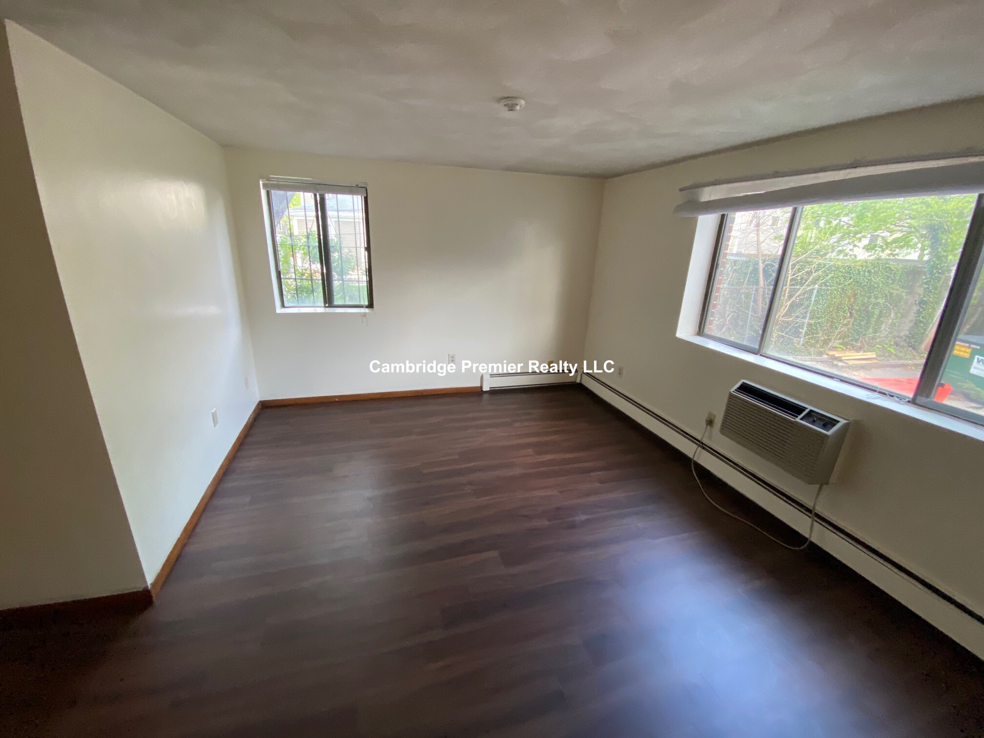 11 Adelaide Rd, Spring Hill