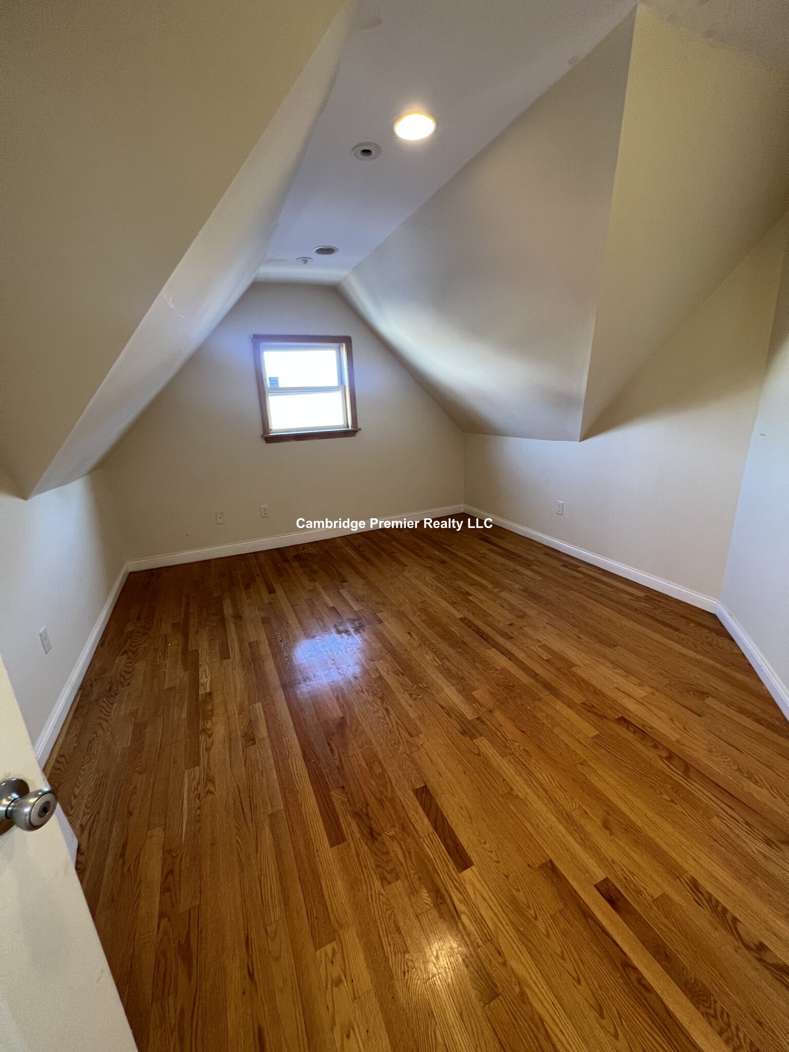 167 Pearl St, East Somerville