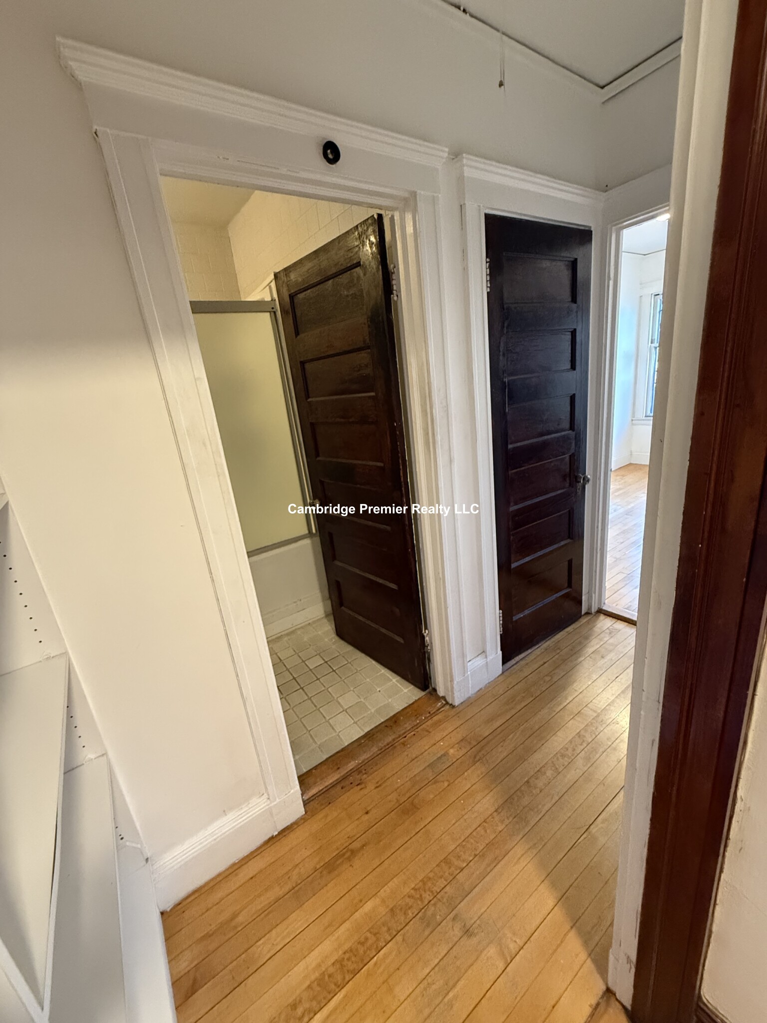 2 Clinton St, Mid-Cambridge