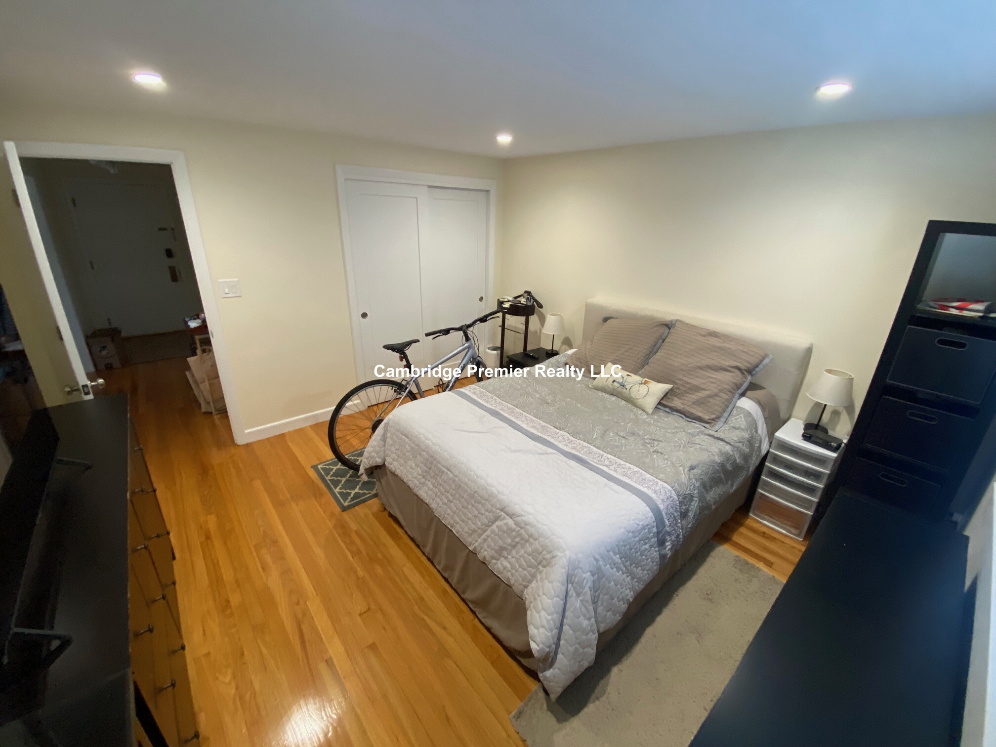 215 Massachusetts Ave, Arlington