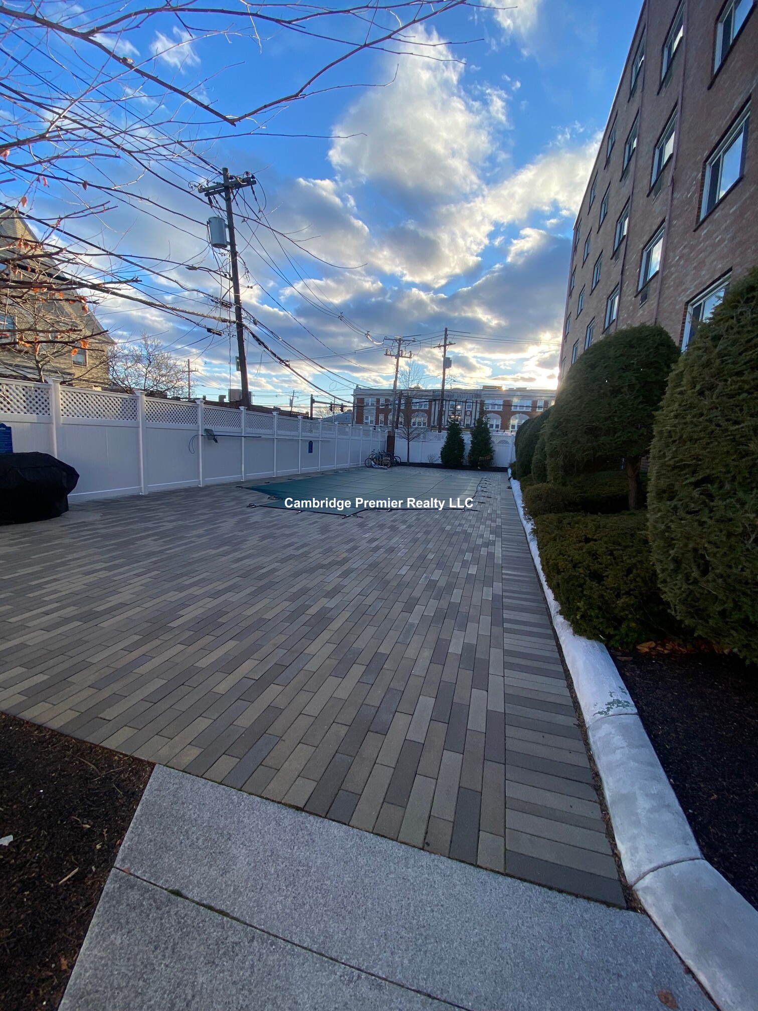 215 Massachusetts Ave, Arlington