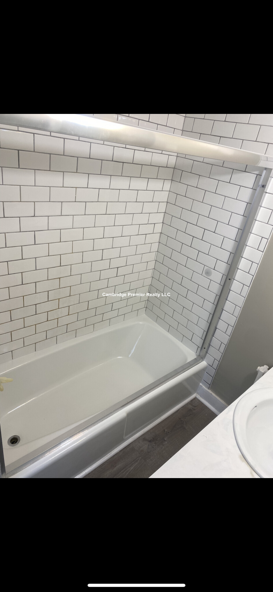 https://ygl-photos.s3.us-west-004.backblazeb2.com/8756W682bd09e931ed.jpg