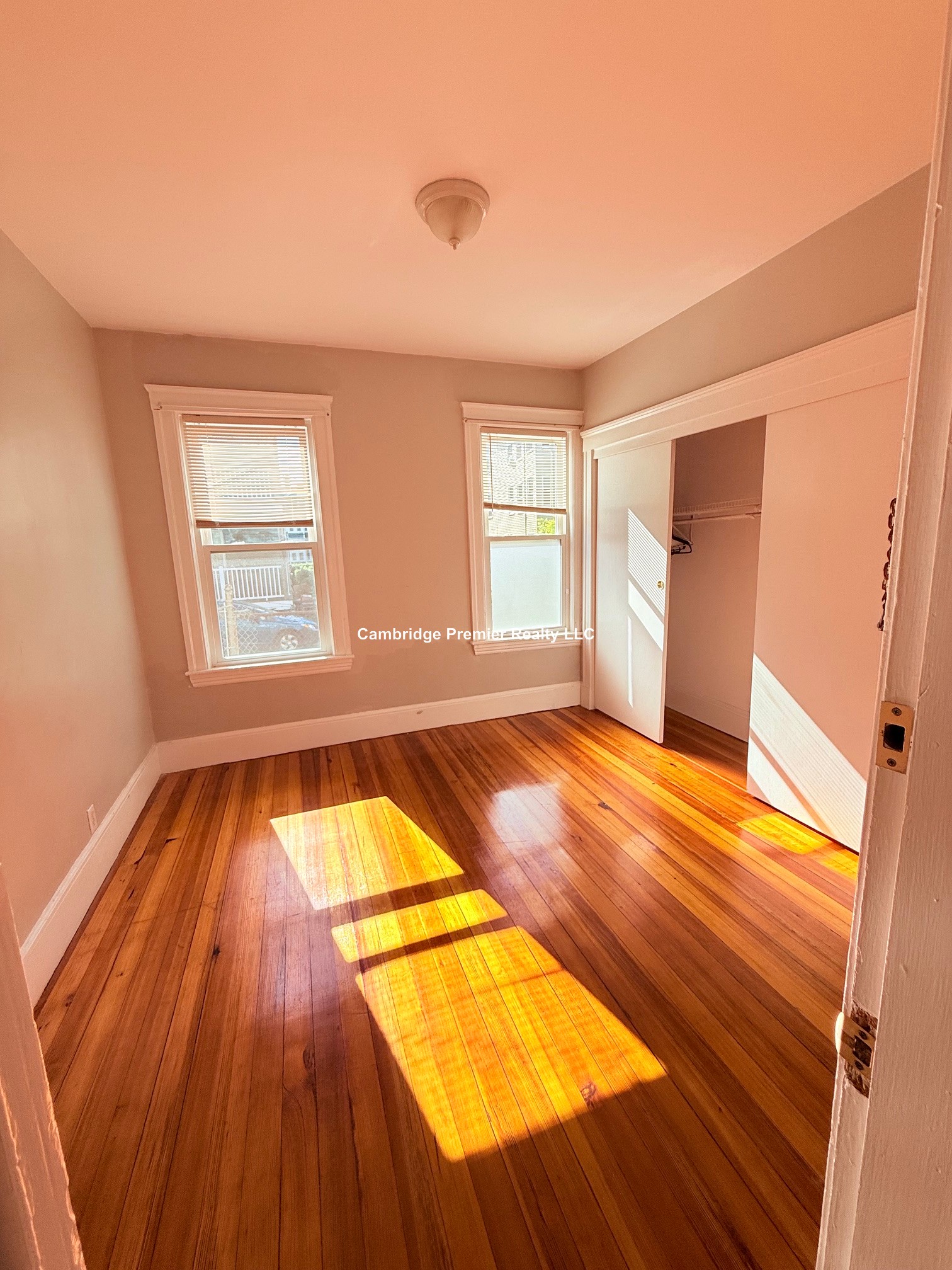 Photo 31 of Waldo Ave. Unit 1F