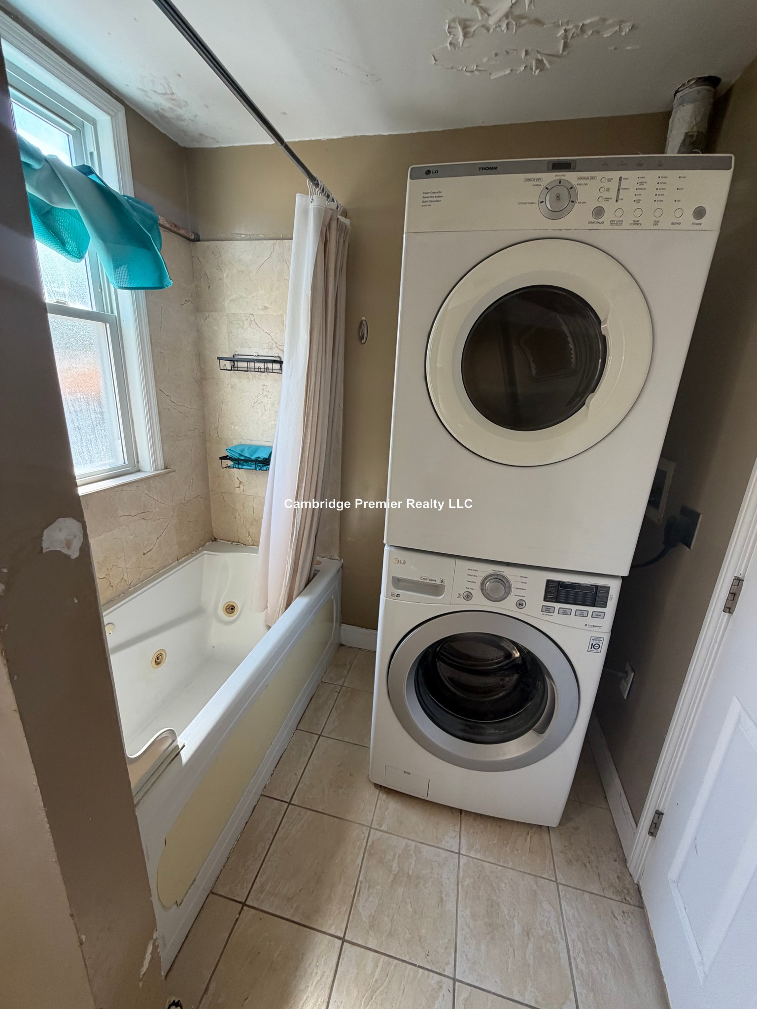 Photos of apartment on Line St.,Somerville MA 02143