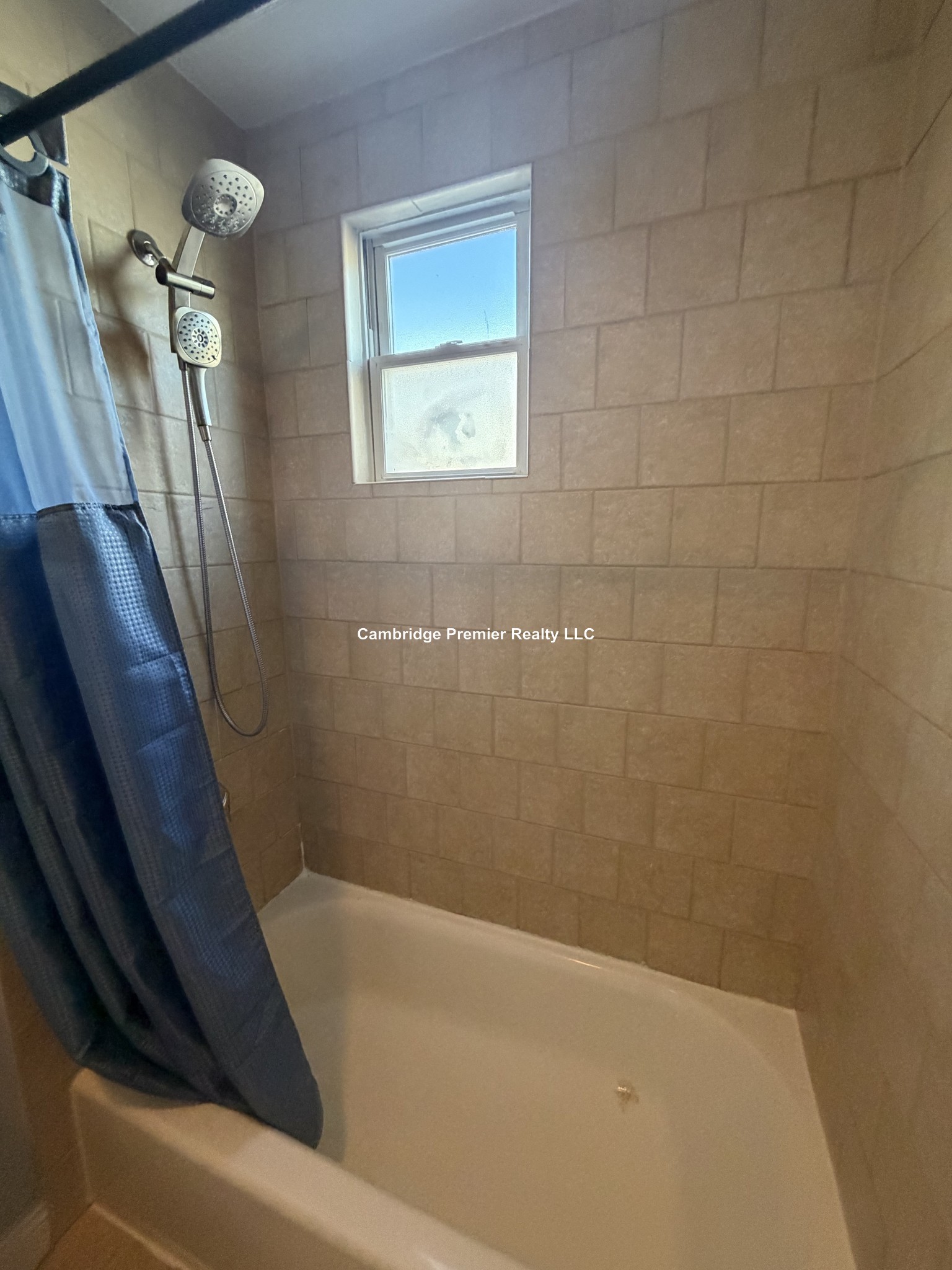Photos of apartment on Waldo Ave.,Somerville MA 02143
