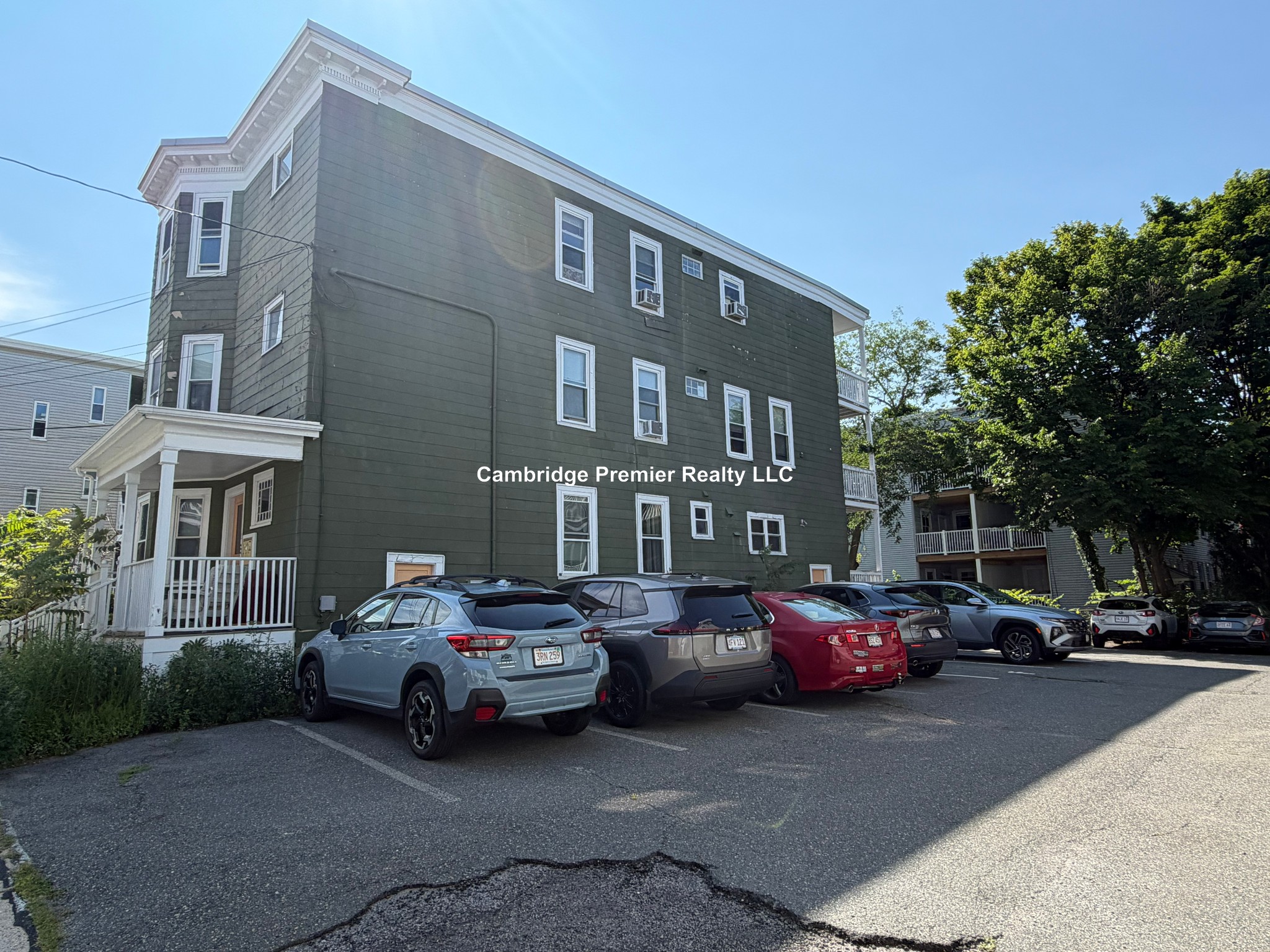 Photos of apartment on Waldo Ave.,Somerville MA 02143