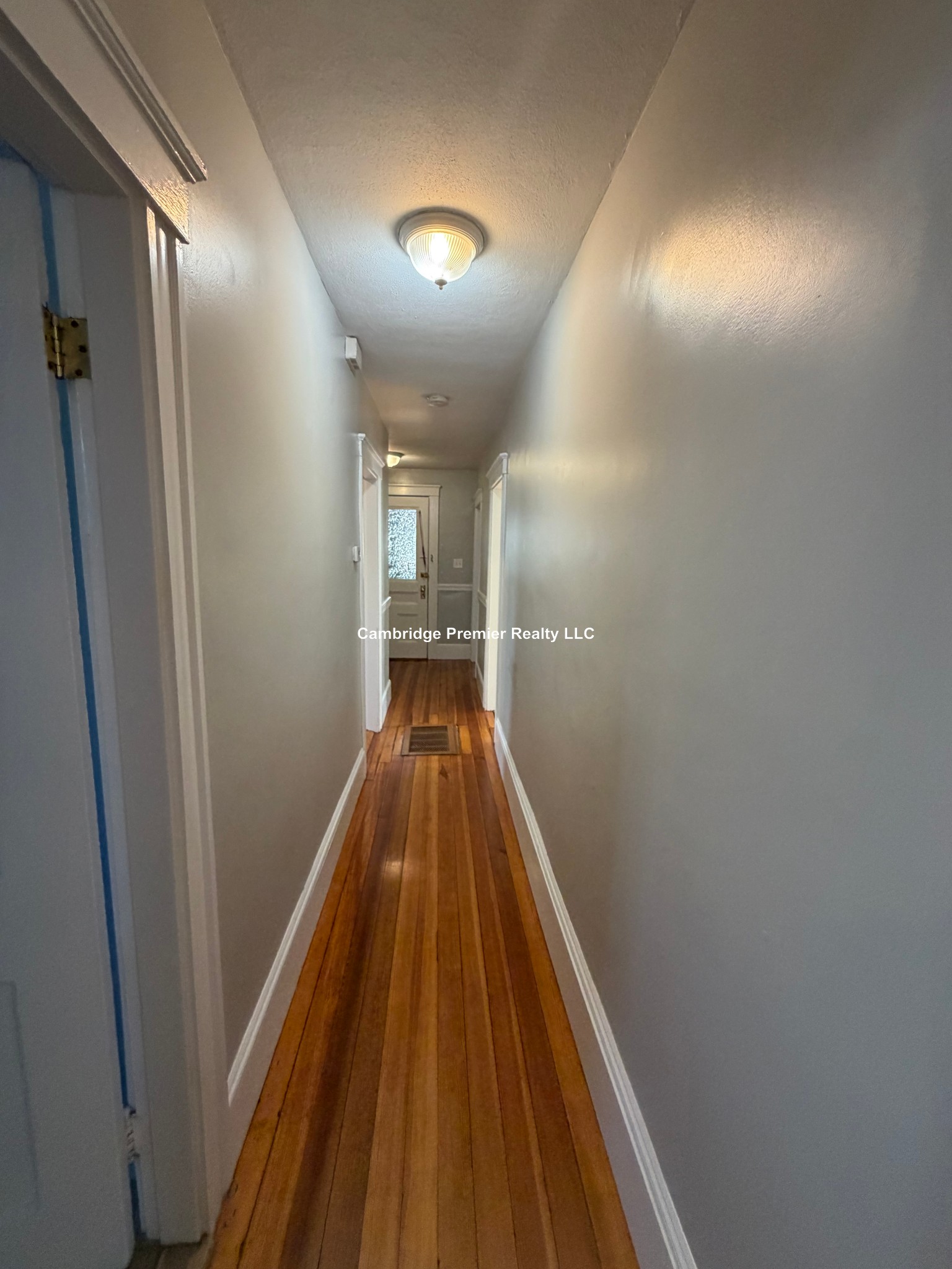 Photos of apartment on Waldo Ave.,Somerville MA 02143