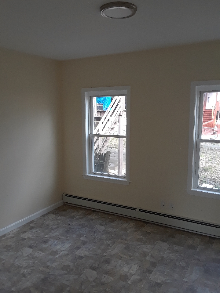 323 Beach St, Revere