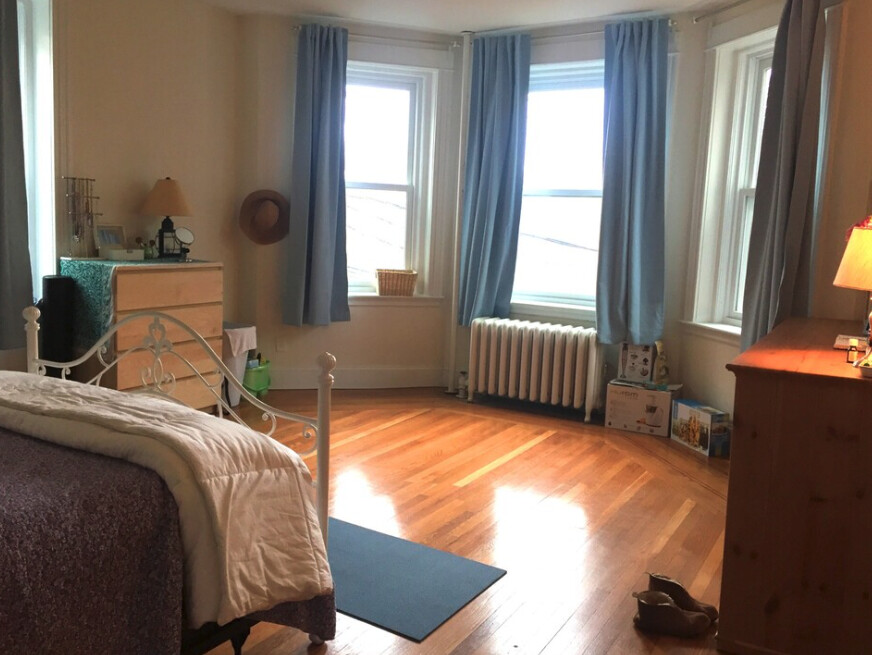 33 Stearns Rd, Coolidge Corner