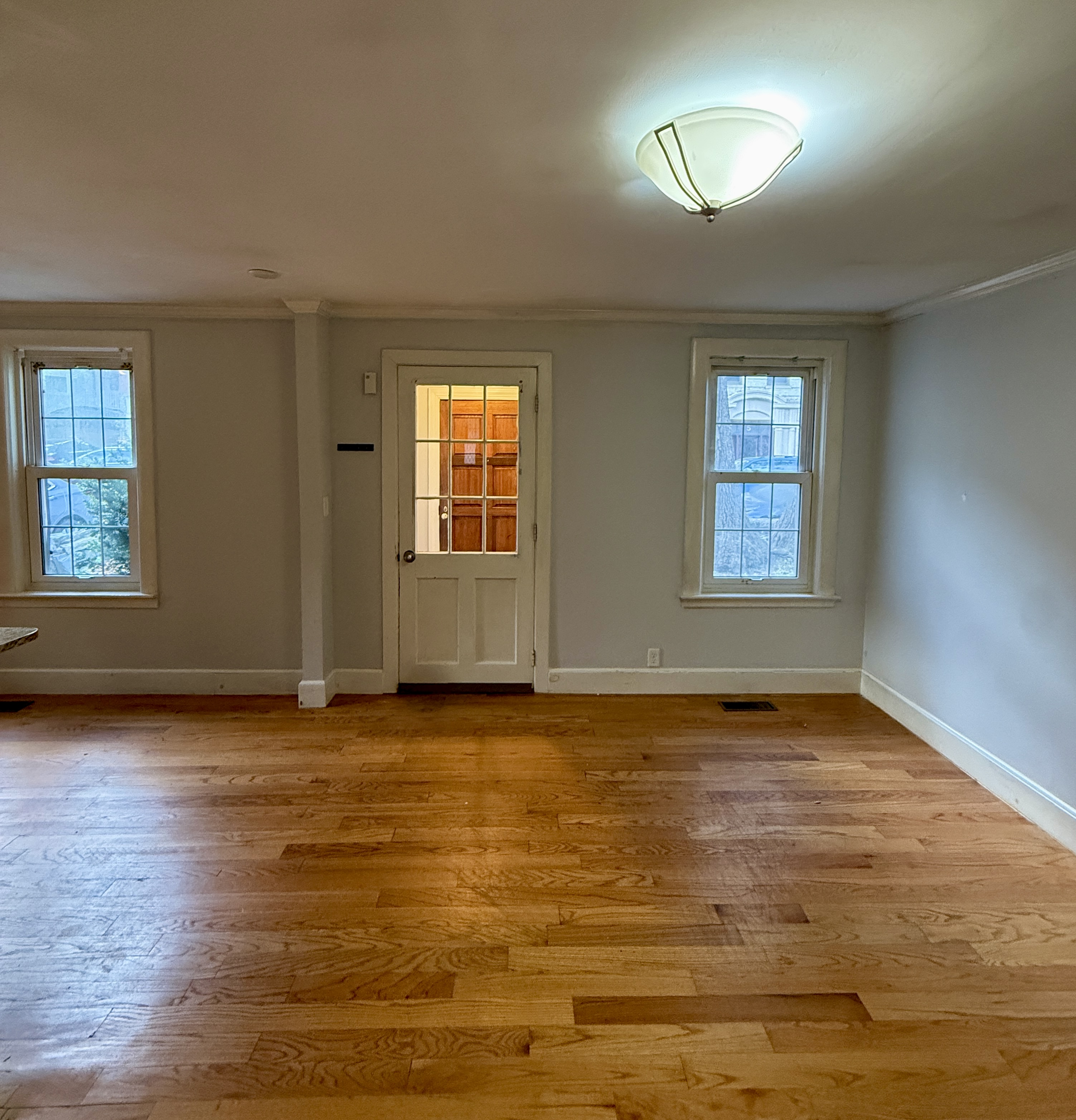 Photos of apartment on Washington St.,Boston MA 02135