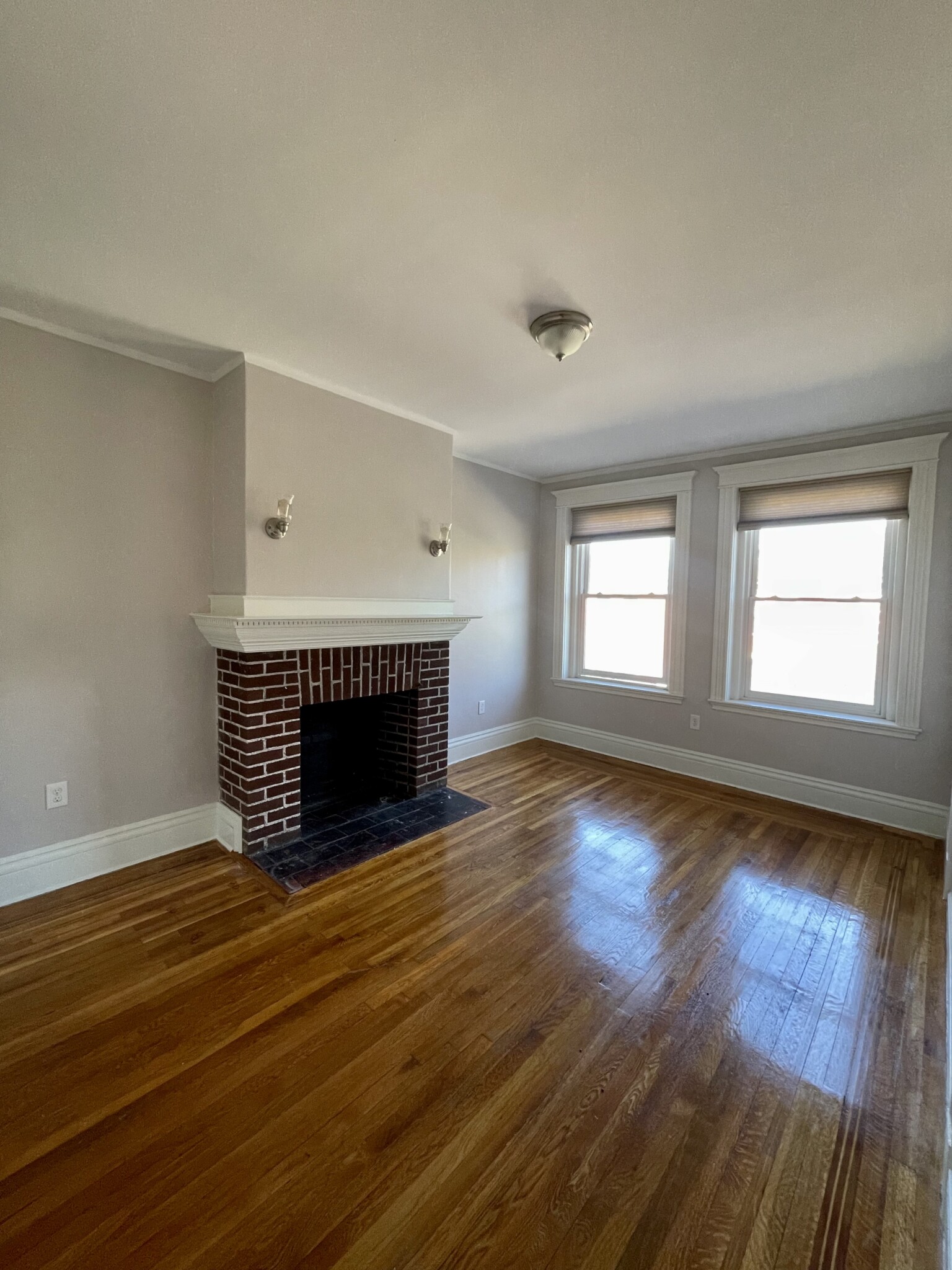 Photos of apartment on Harvard,Brookline MA 02446