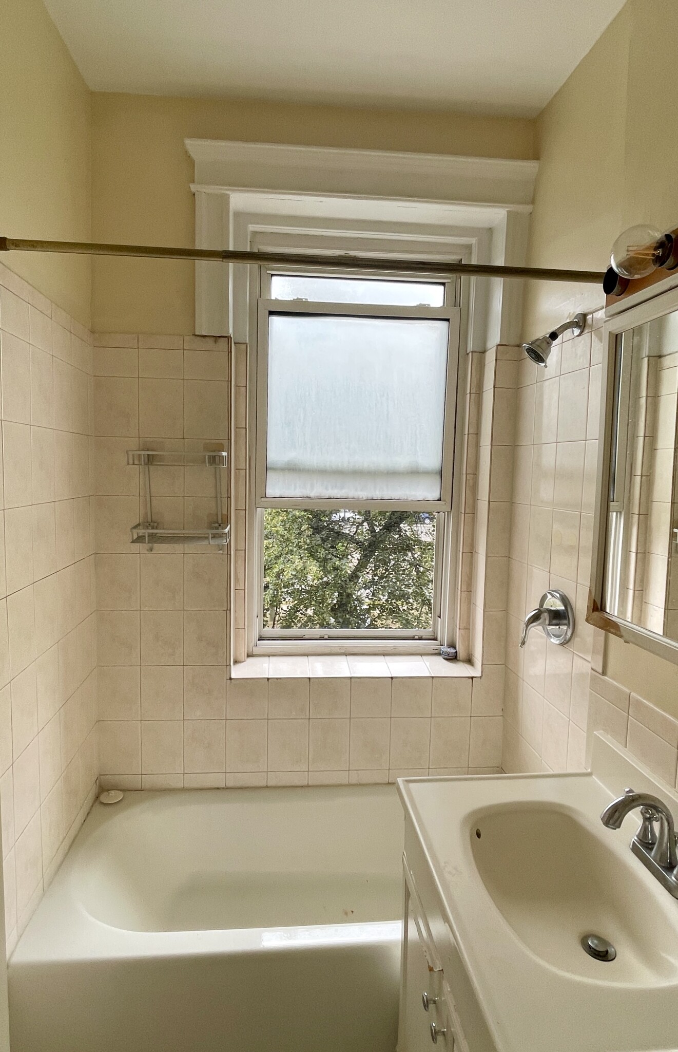 1637 Commonwealth Ave, Brighton