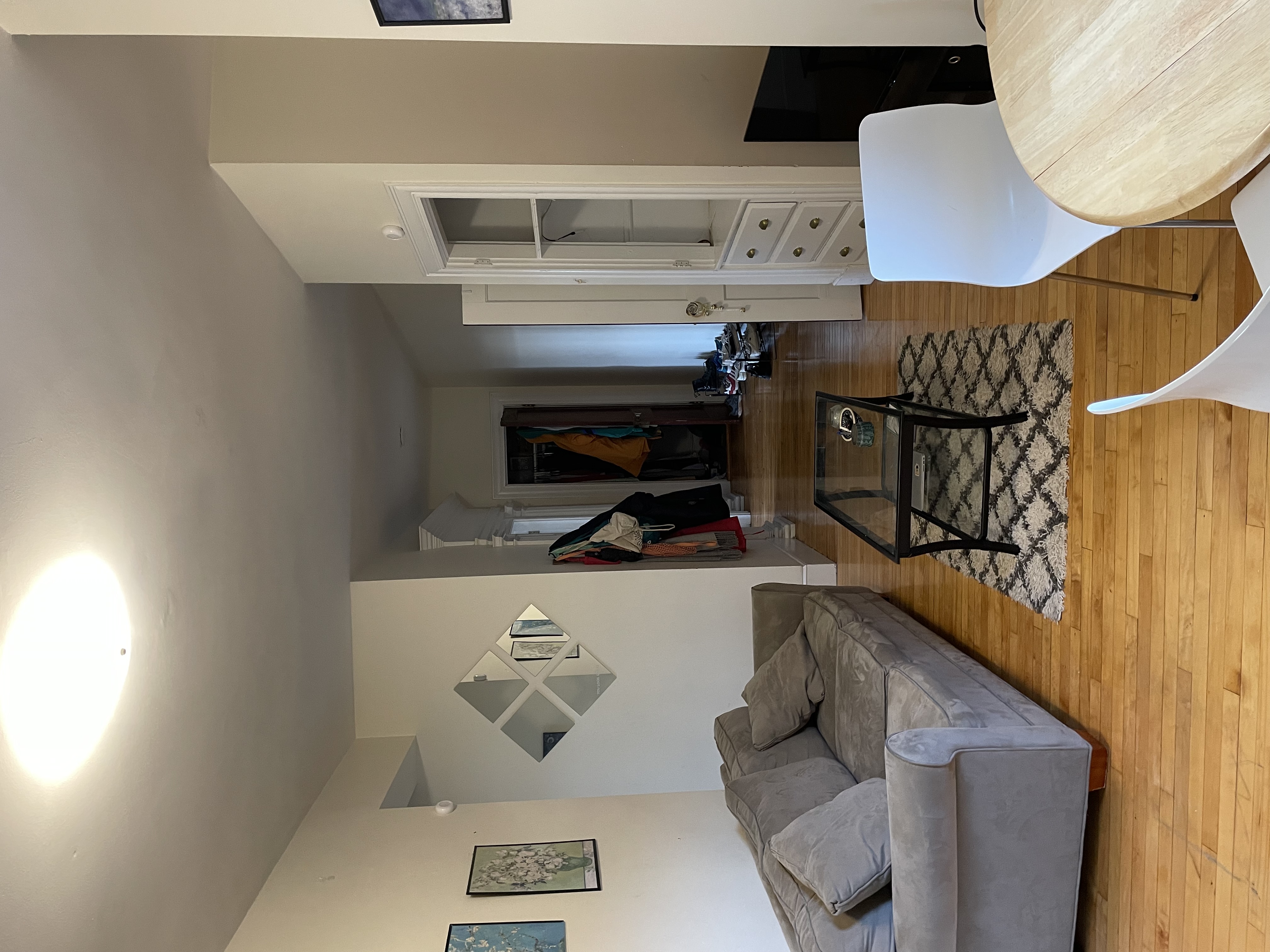 3 bed, 1 bath apartment for rent at 102 Linden St Unit 17, Allston — photo 2 of 8