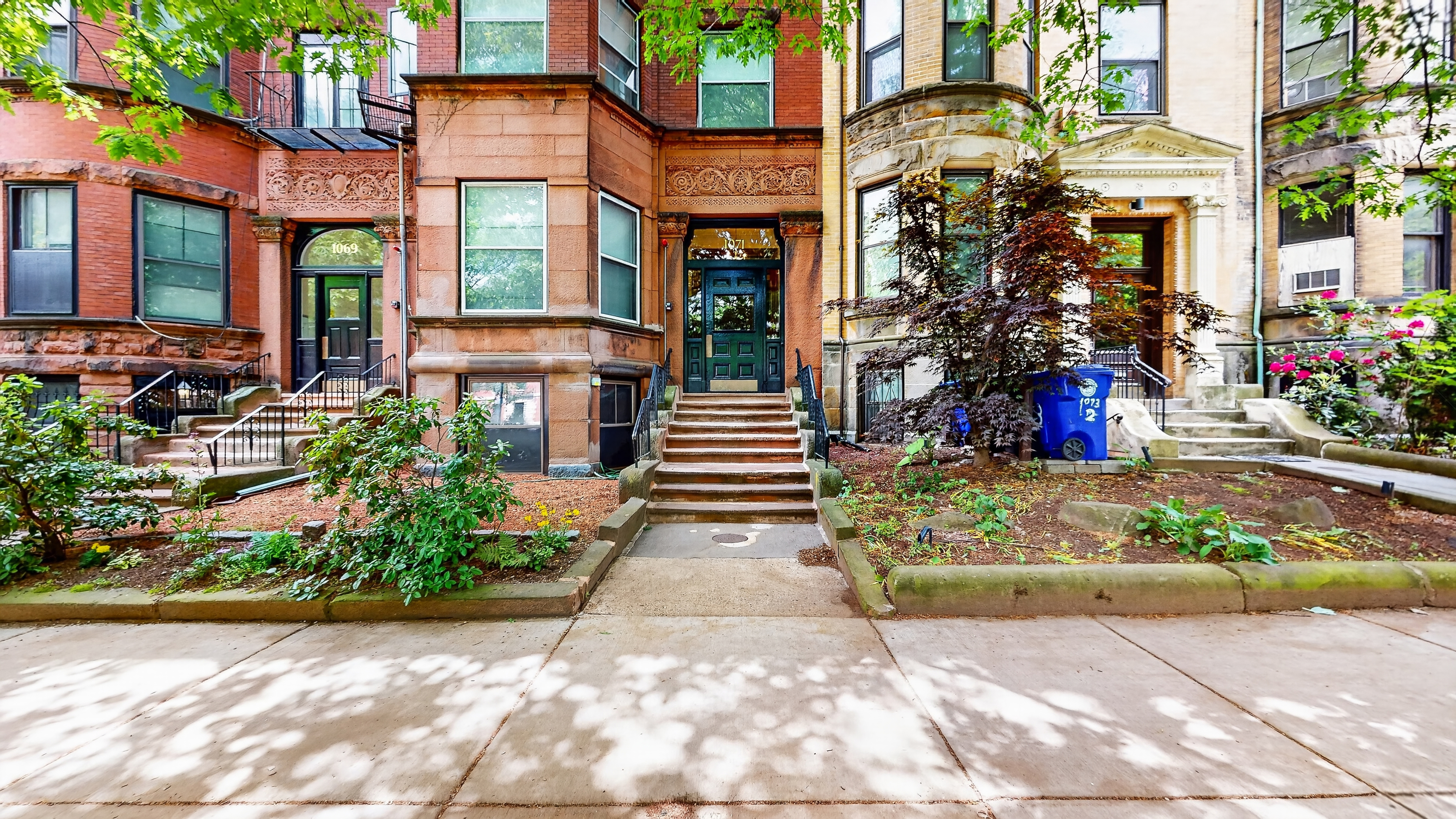 Photos of apartment on Beacon St.,Brookline MA 02446