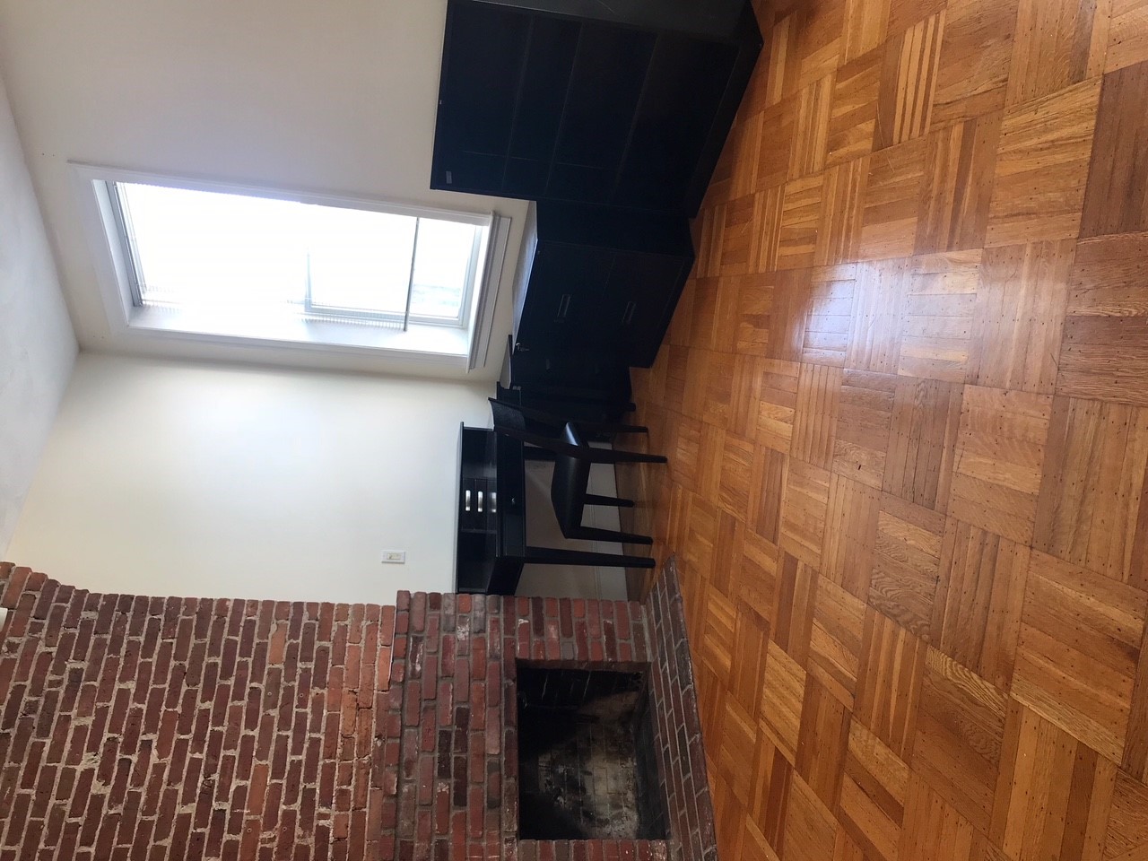 1714 Beacon St, Washington Square