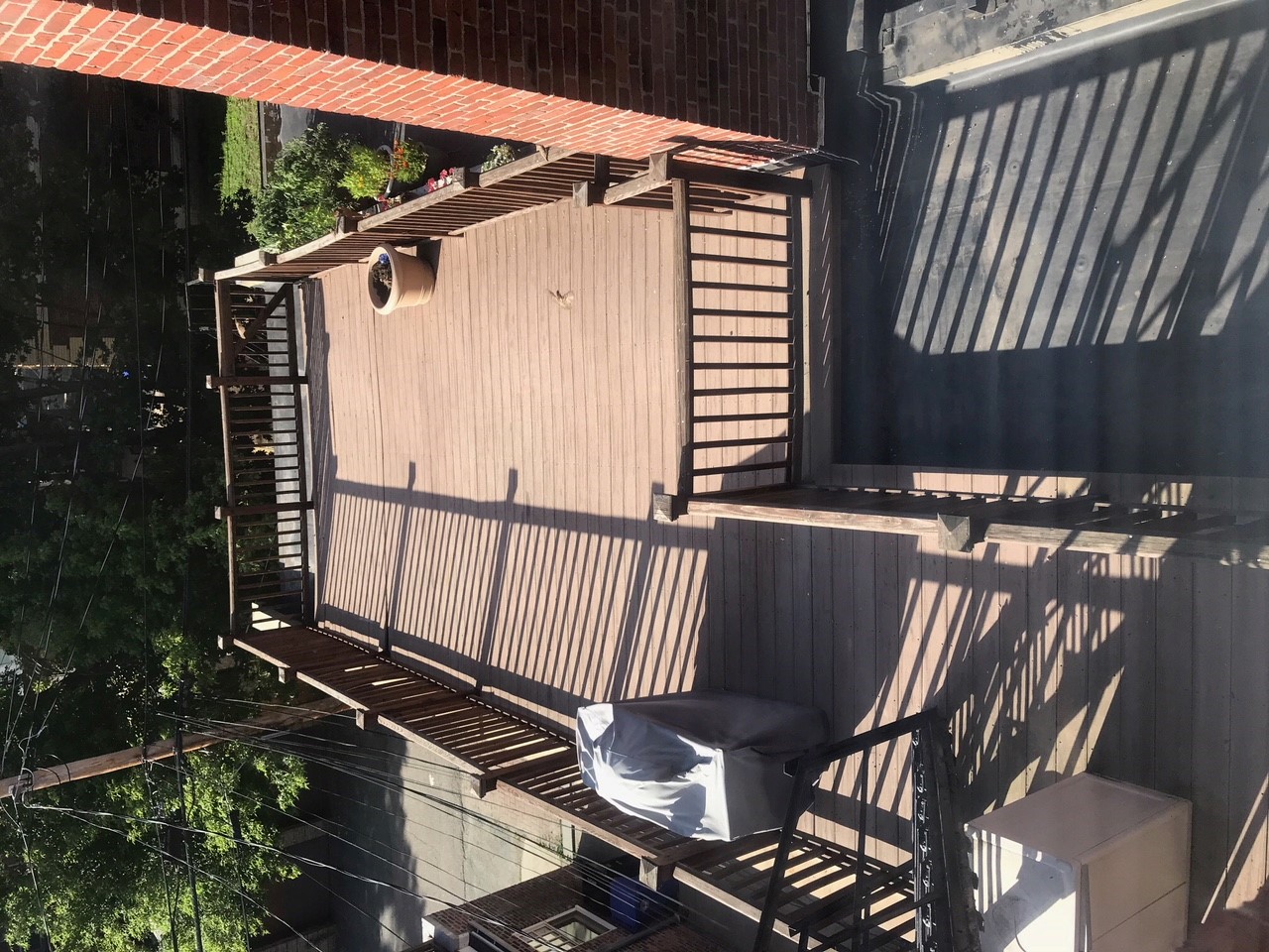 1714 Beacon St, Washington Square