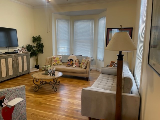 76 Highland Ave, Newtonville