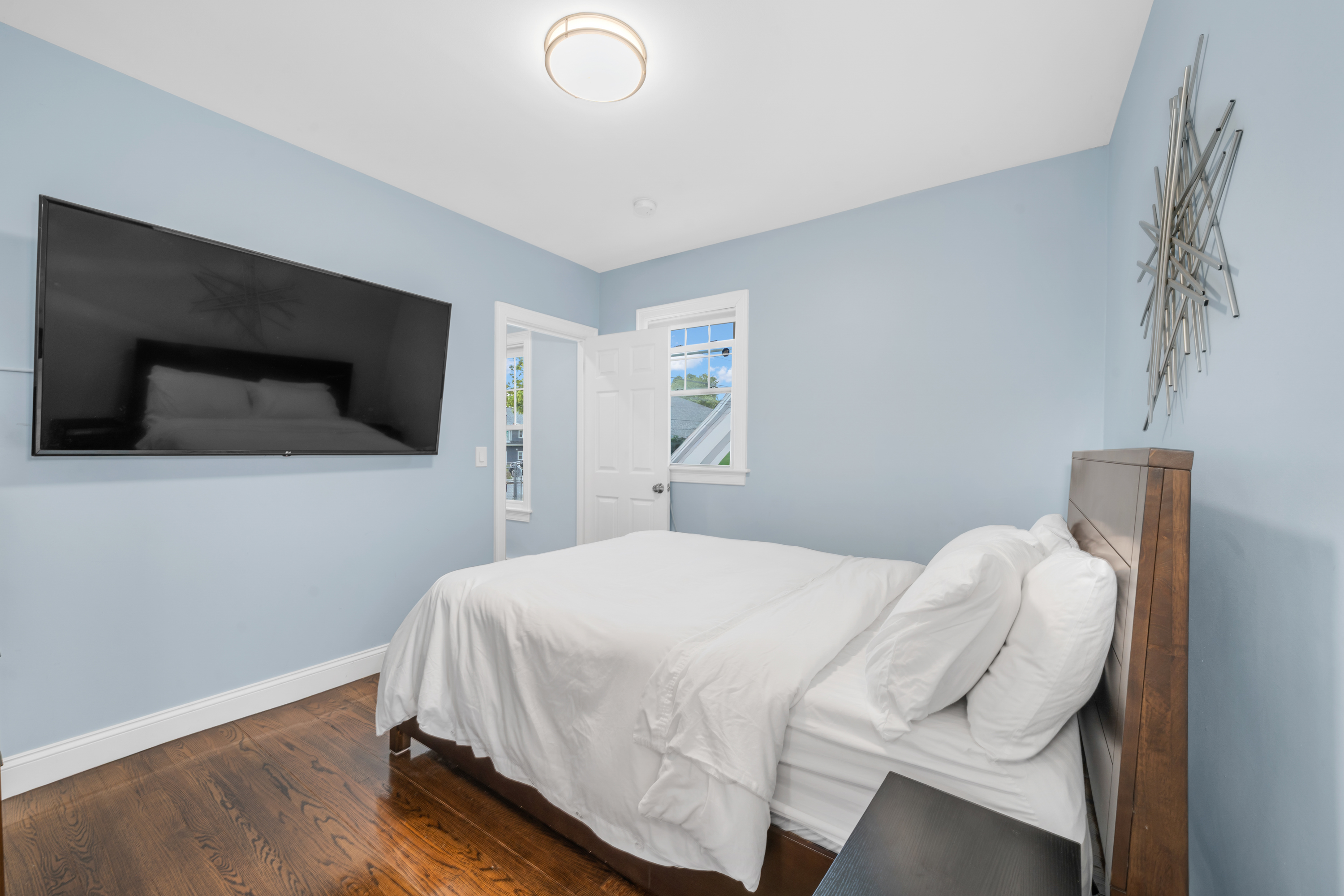 Photos of apartment on Main St.,Quincy MA 02169