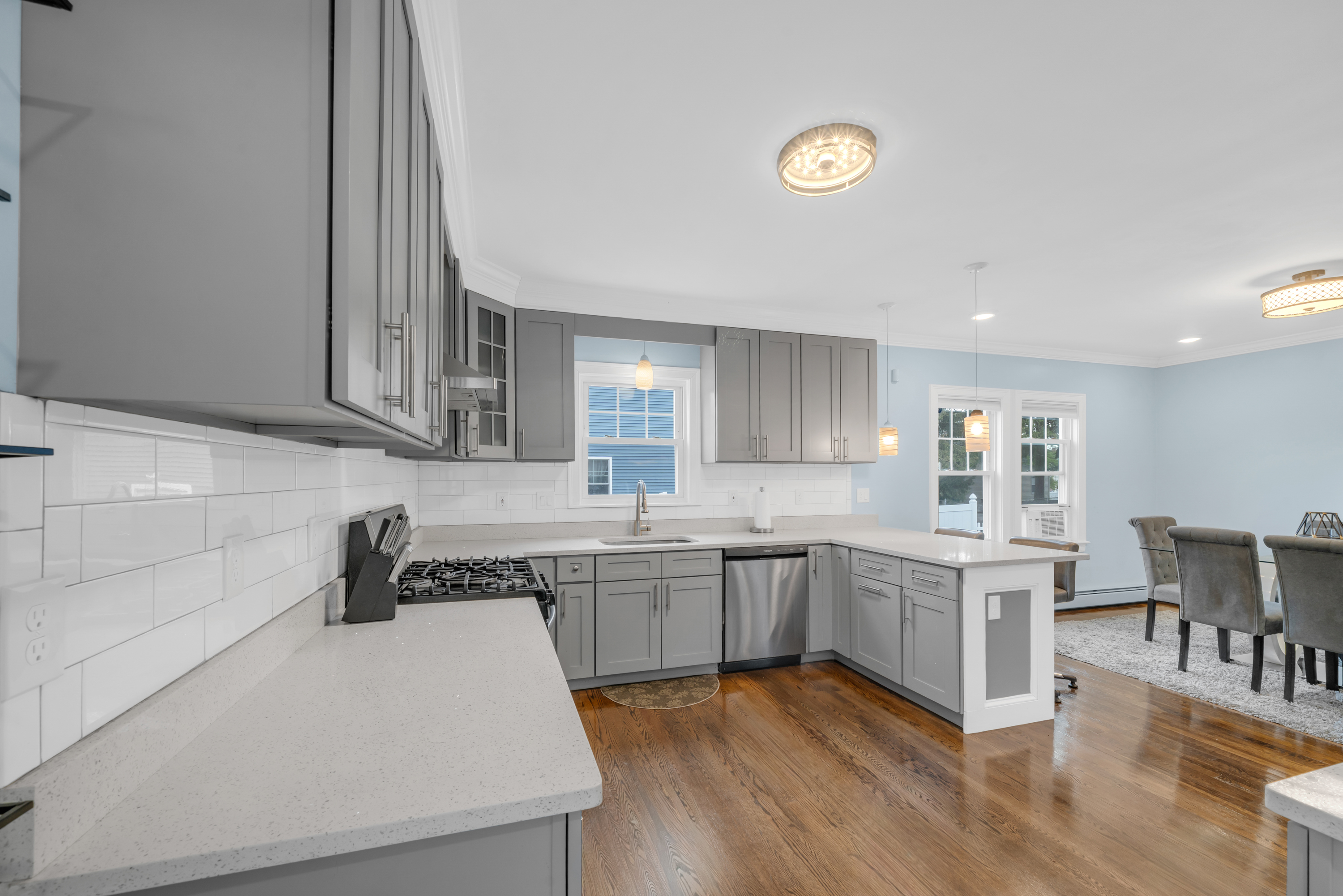 Photos of apartment on Main St.,Quincy MA 02169