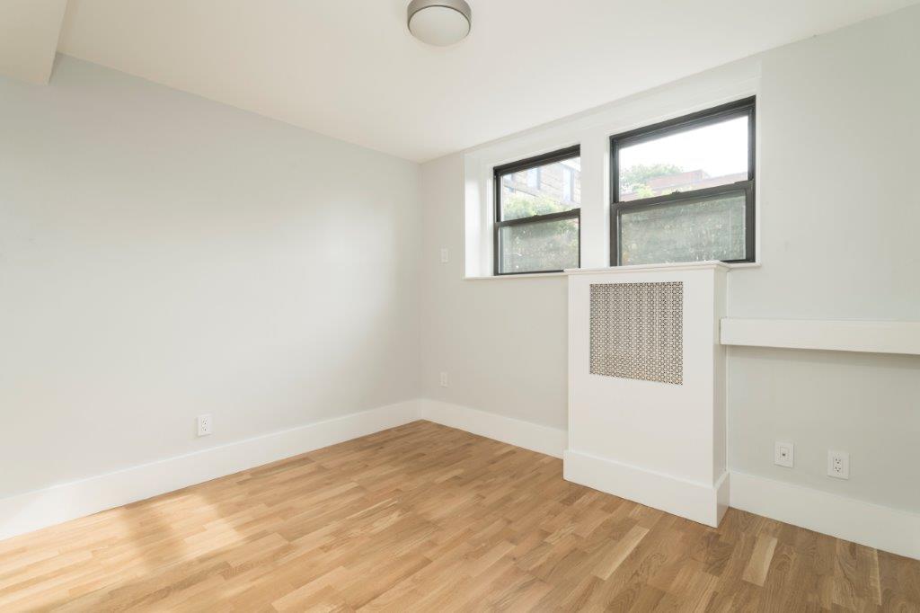 123 Highland Ave, Prospect Hill