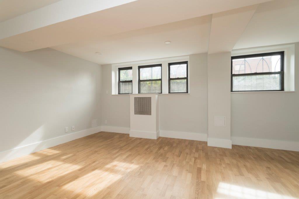 123 Highland Ave, Prospect Hill