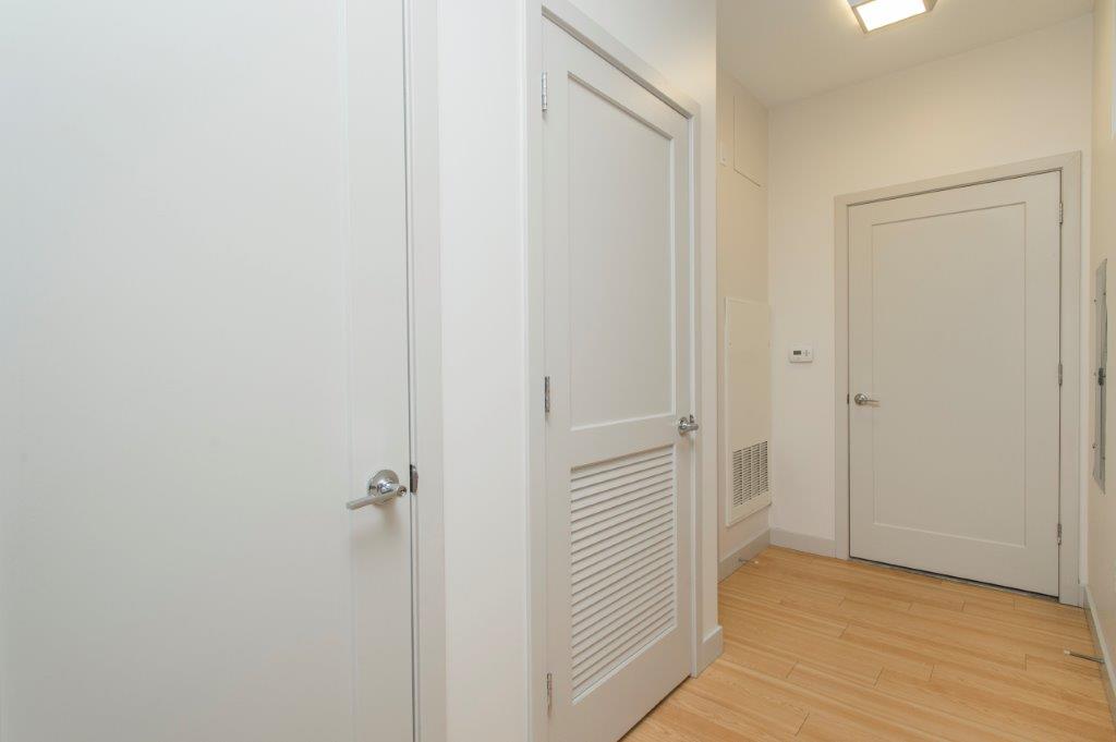 320 D St, South Boston