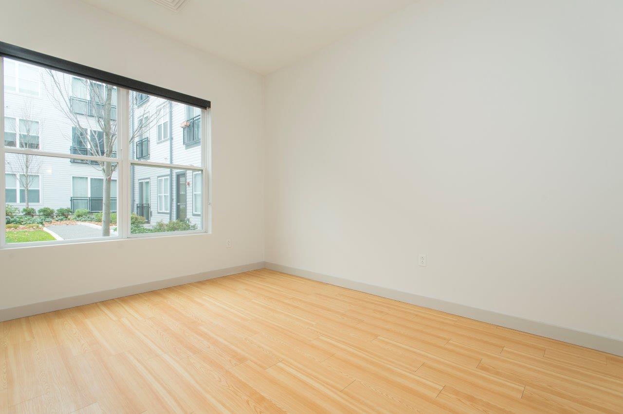 320 D St, South Boston