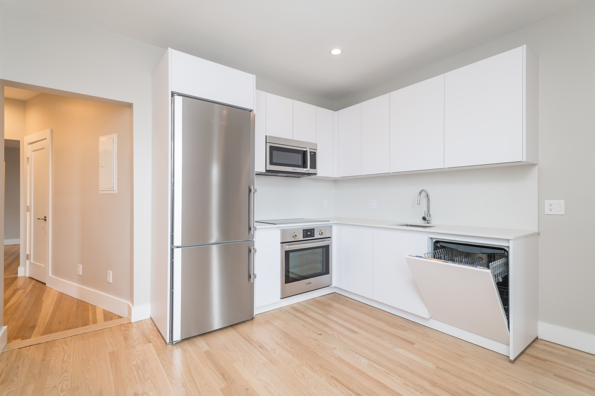 2 bed, 1 bath apartment for rent at 34 South St Unit 10, Brighton