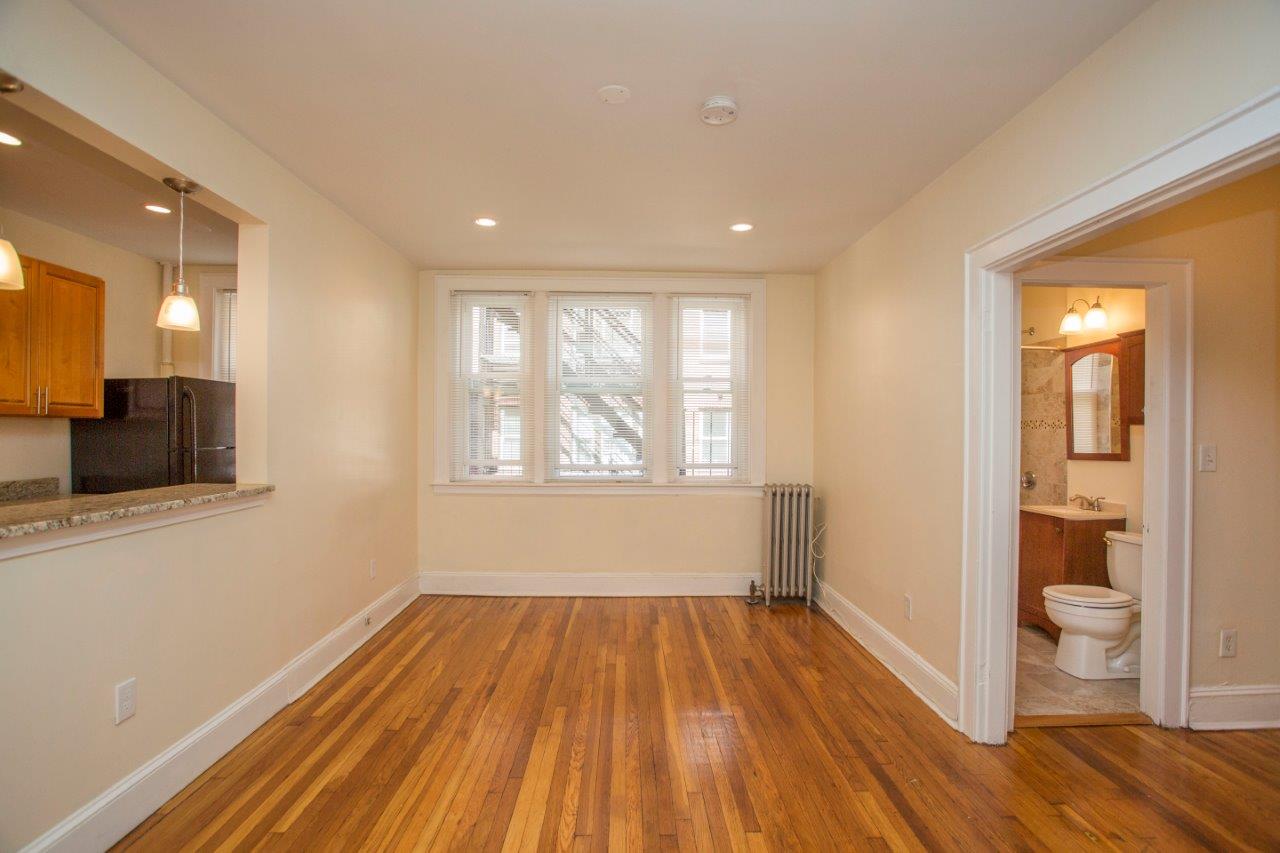 136.12 Highland Ave, Assembly Square