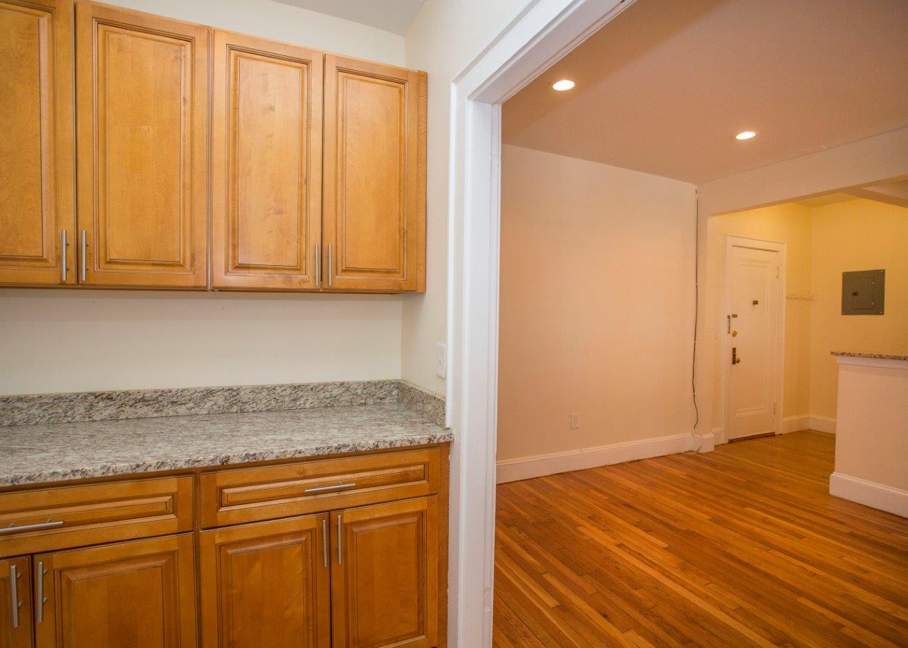 136.12 Highland Ave, Assembly Square