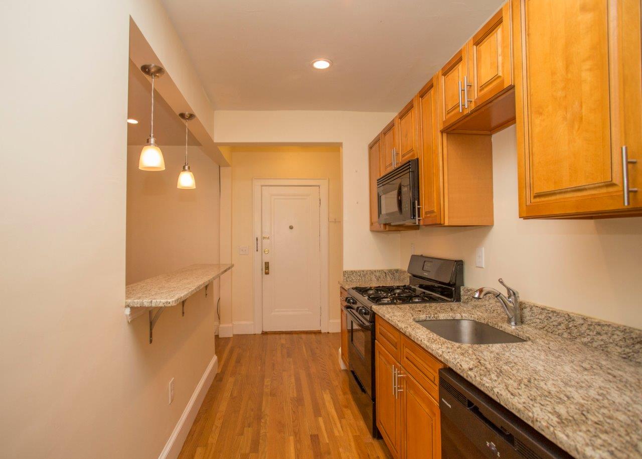 136.12 Highland Ave, Assembly Square