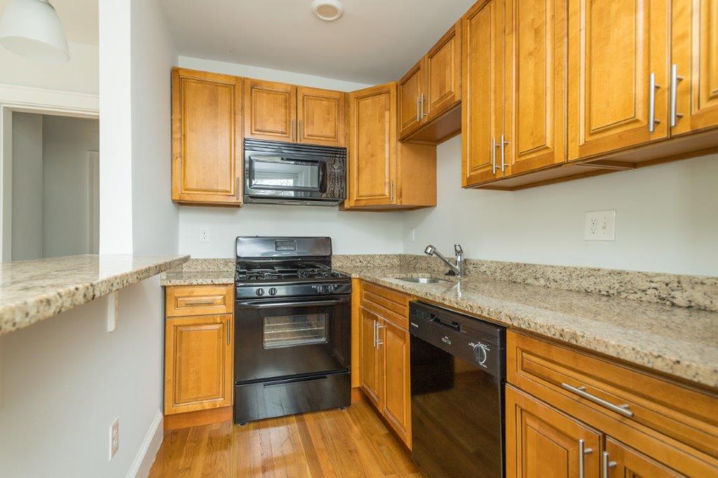 138 Highland Ave, Porter Square