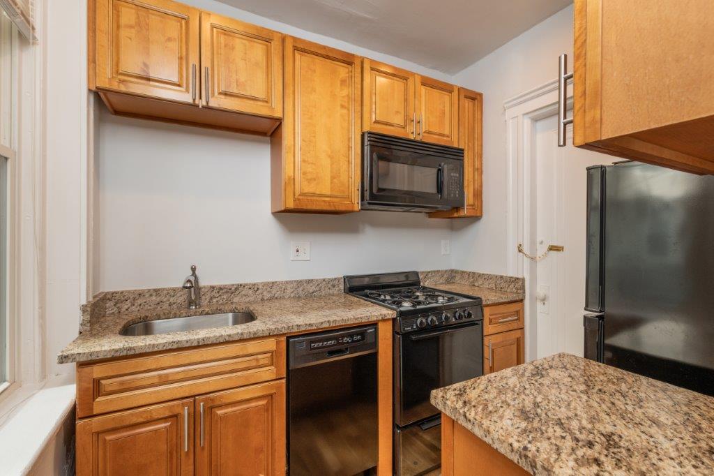 288 Chestnut Hill Ave, Brighton