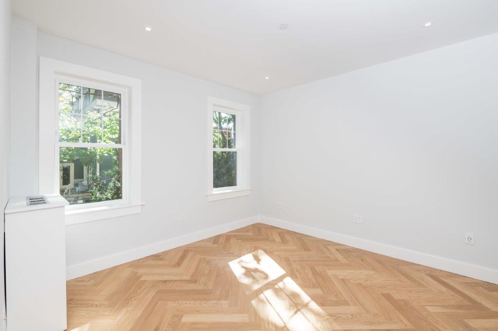 18 A Forest St, Cambridgeport