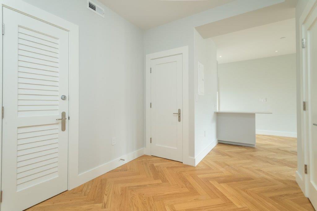 16 Forest St, Porter Square