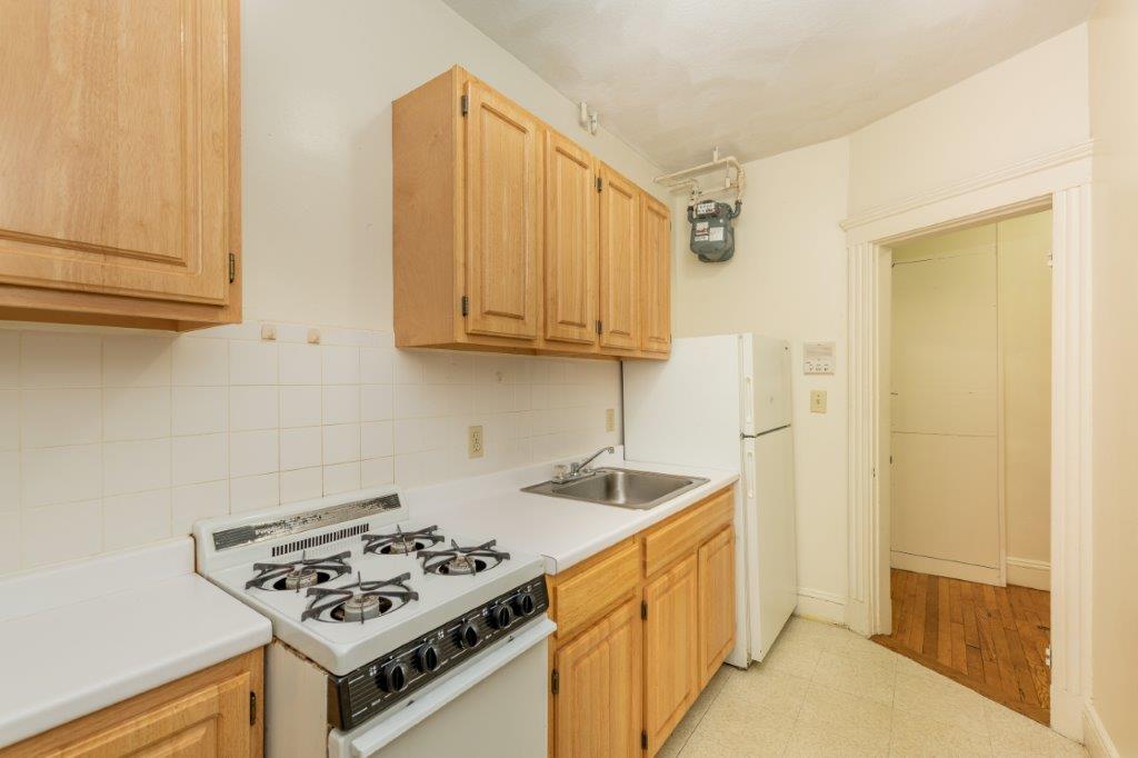 Photos of apartment on Worthington St.,Boston MA 02120