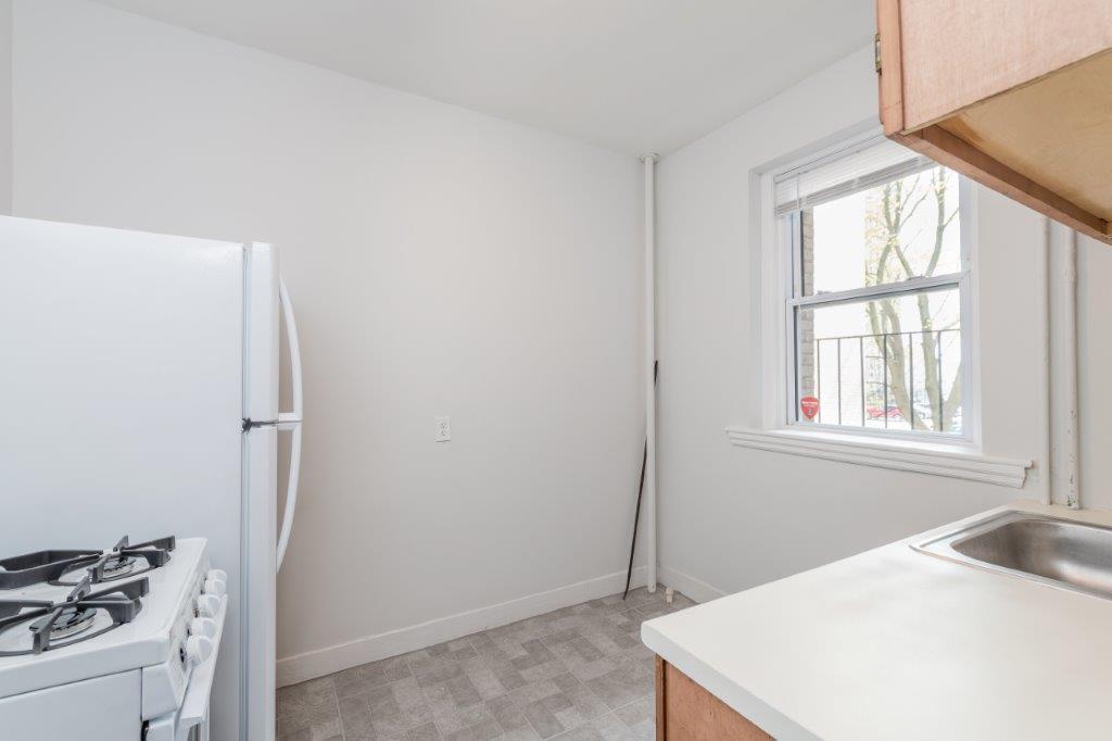 Photos of apartment on Worthington St.,Boston MA 02120