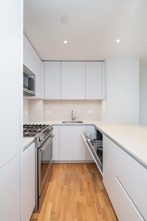 1410 Columbia Rd, South End