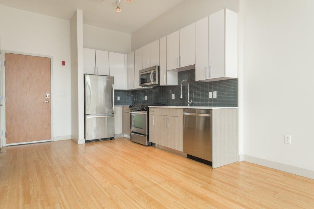 320 D St, South Boston