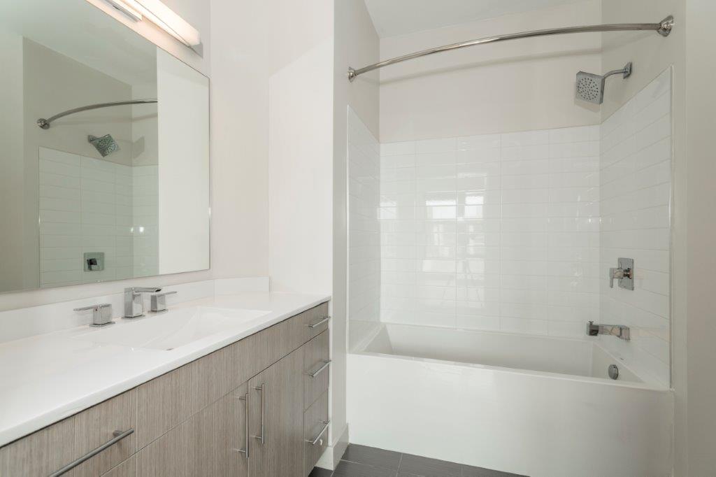 320 D St, South Boston