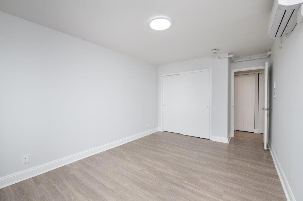 1410 Columbia Rd, South Boston