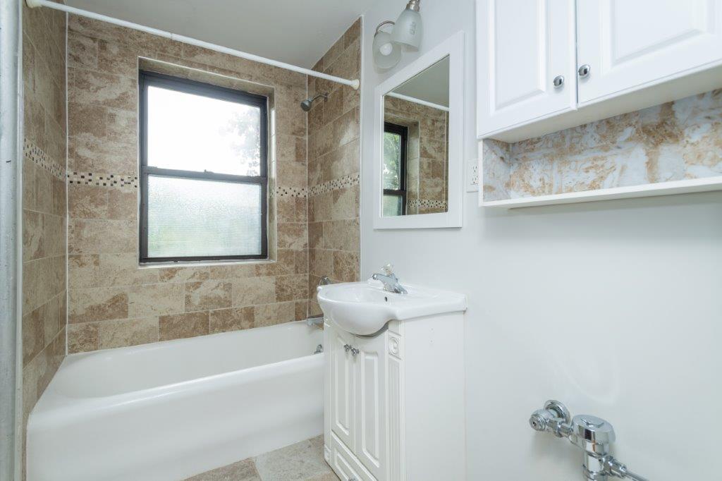 123 Highland Ave, Winter Hill