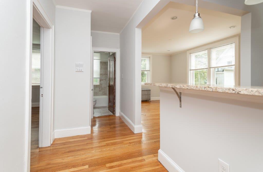 136 Highland Ave, Winter Hill