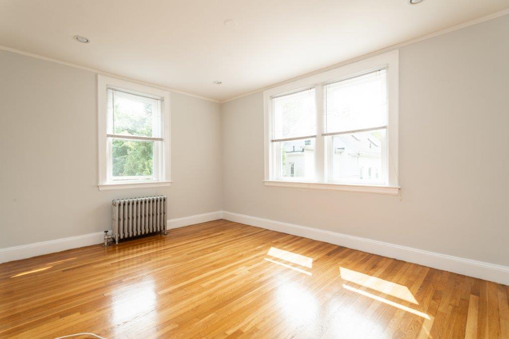 136 Highland Ave, Winter Hill