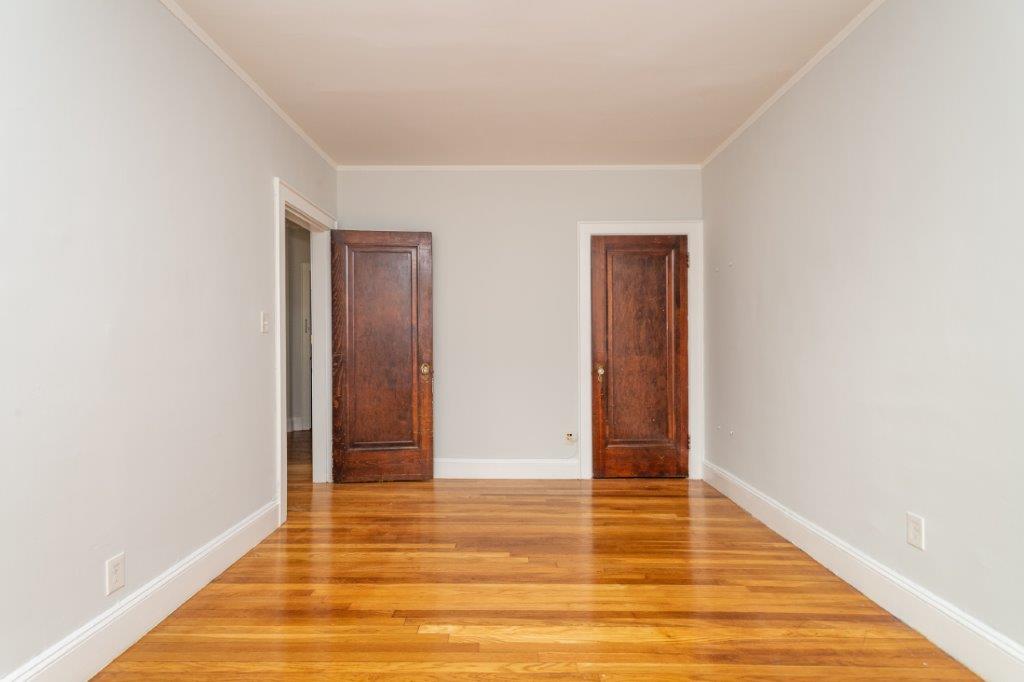 136 Highland Ave, Winter Hill