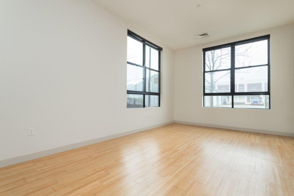 320 D St, South Boston