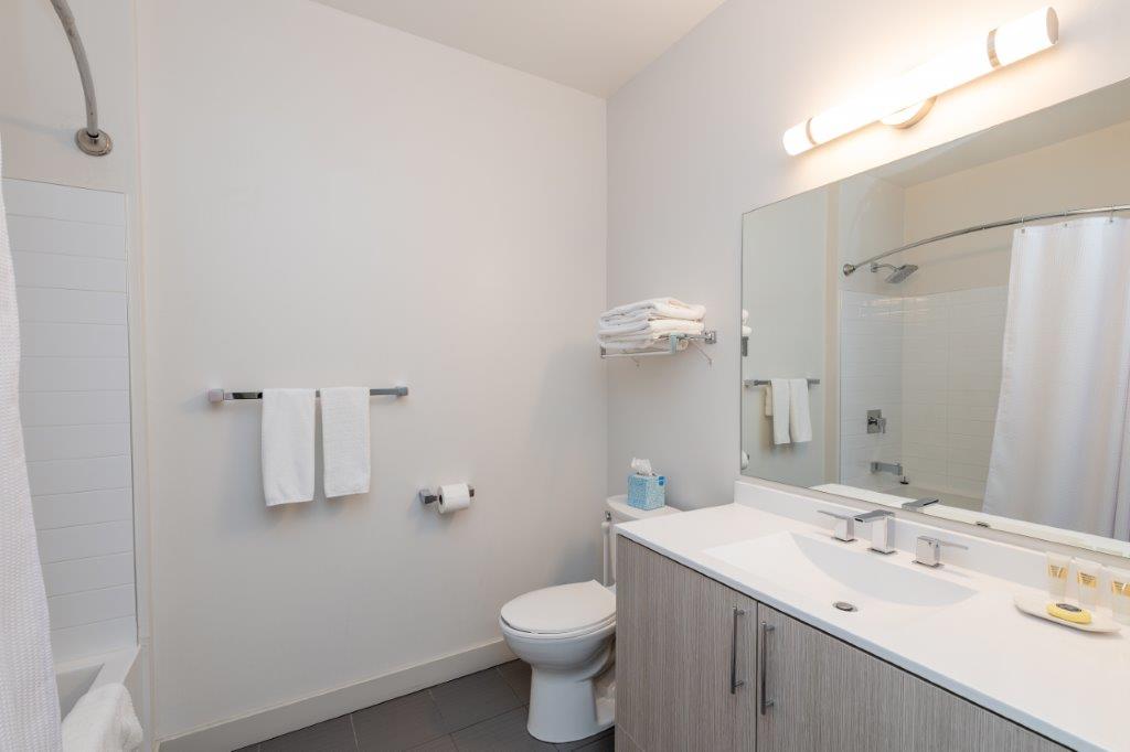 320 D St, South Boston