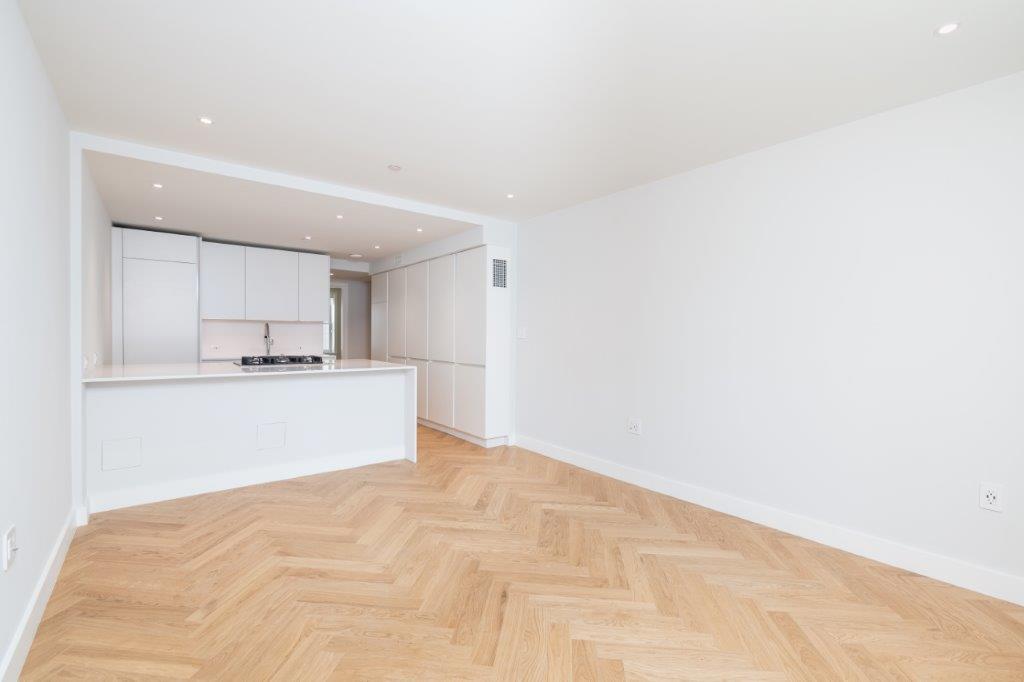 Photos of apartment on Commonwealth Ave.,Boston MA 02116